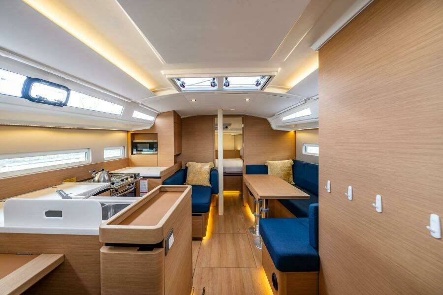 INTO THE BLUE 41ft Jeanneau Yacht For Sale