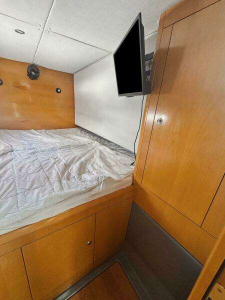 2005-fountaine-pajot-highland-power-9758386-20250414120244846-1_XLARGE.jpg
