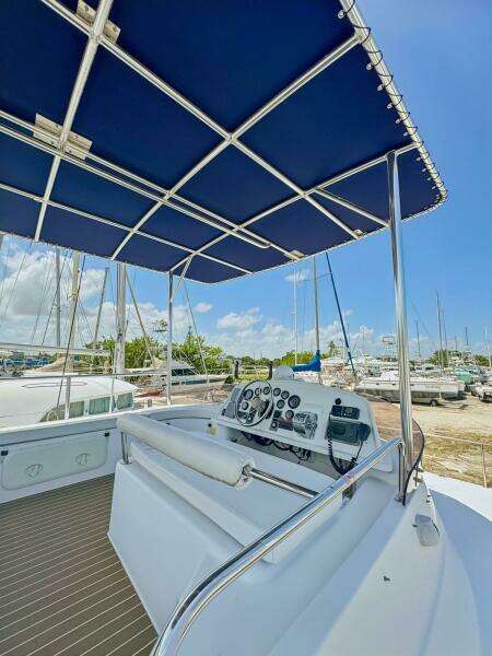 2005-fountaine-pajot-highland-power-9758386-20250414124330056-1_XLARGE.jpg