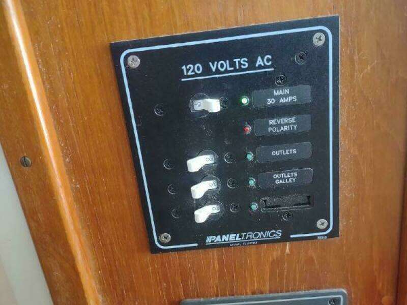 32ft Nimble Yacht For Sale