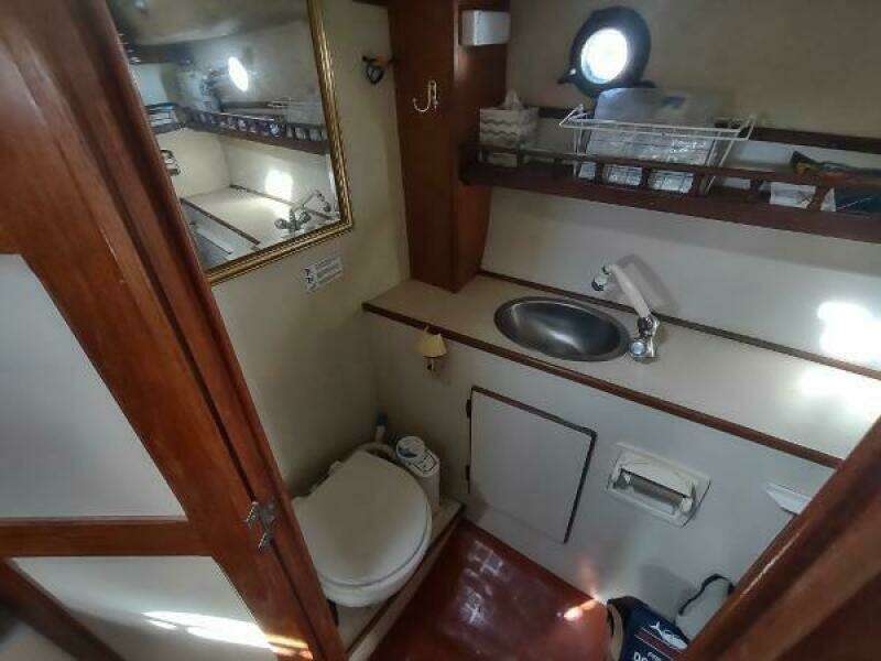 32ft Nimble Yacht For Sale