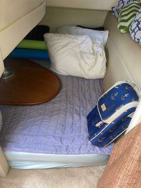 24ft Maxum Yacht For Sale