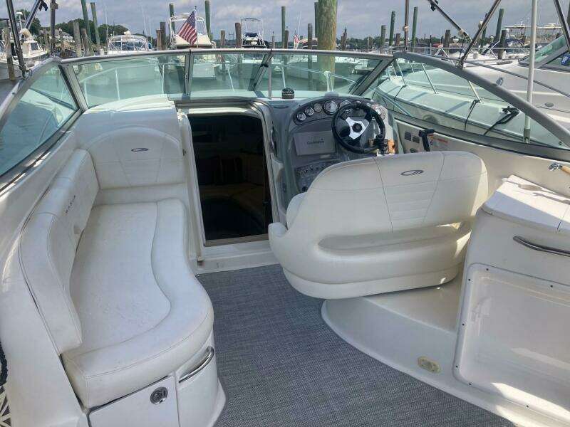 24ft Maxum Yacht For Sale