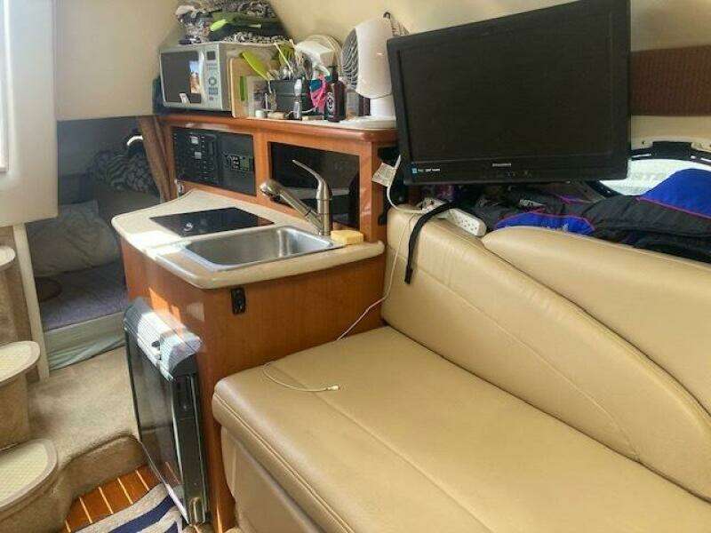 24ft Maxum Yacht For Sale