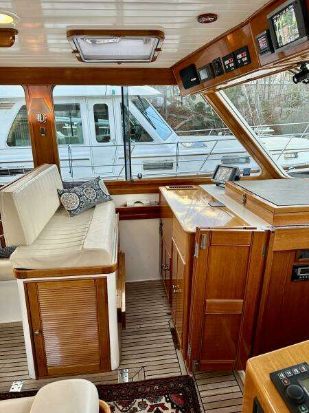 Moonshadow 49ft Grand Banks Yacht For Sale
