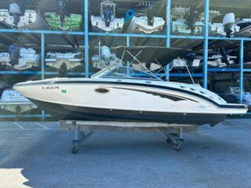 24' 2014 Chaparral 244 Sunesta