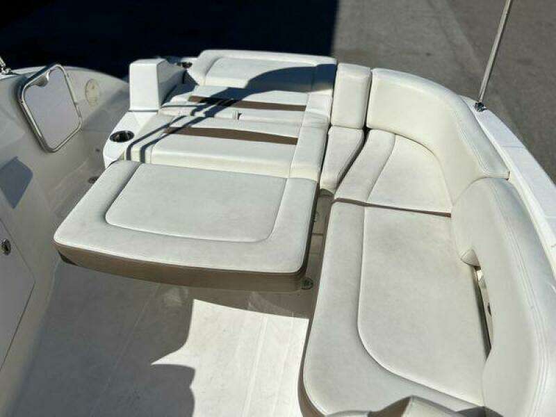 2014 Chaparral 244 Sunesta