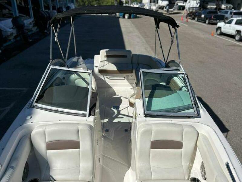 24' 2014 Chaparral 244 Sunesta
