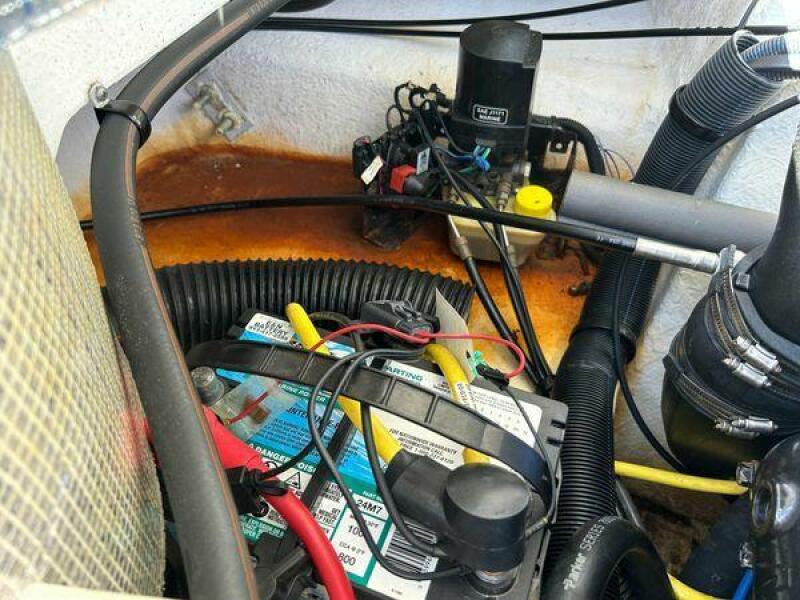 24' 2014 Chaparral 244 Sunesta