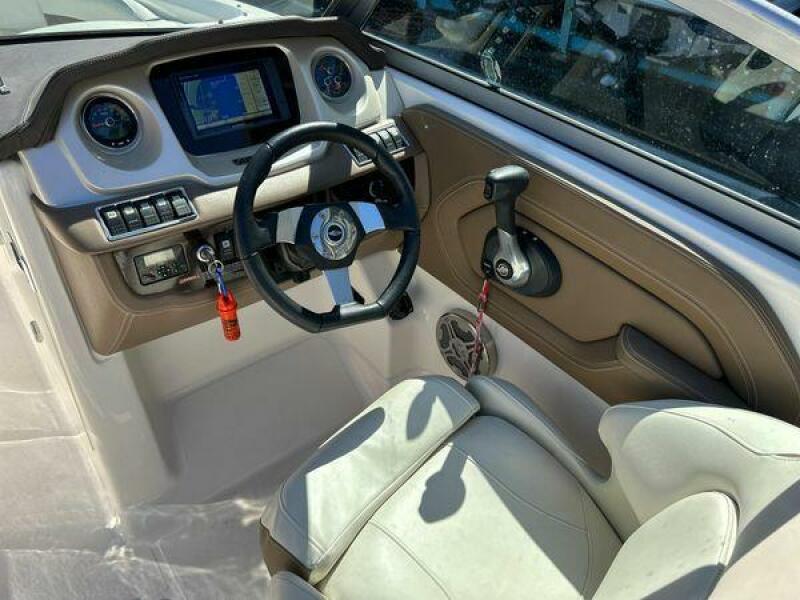 24' 2014 Chaparral 244 Sunesta