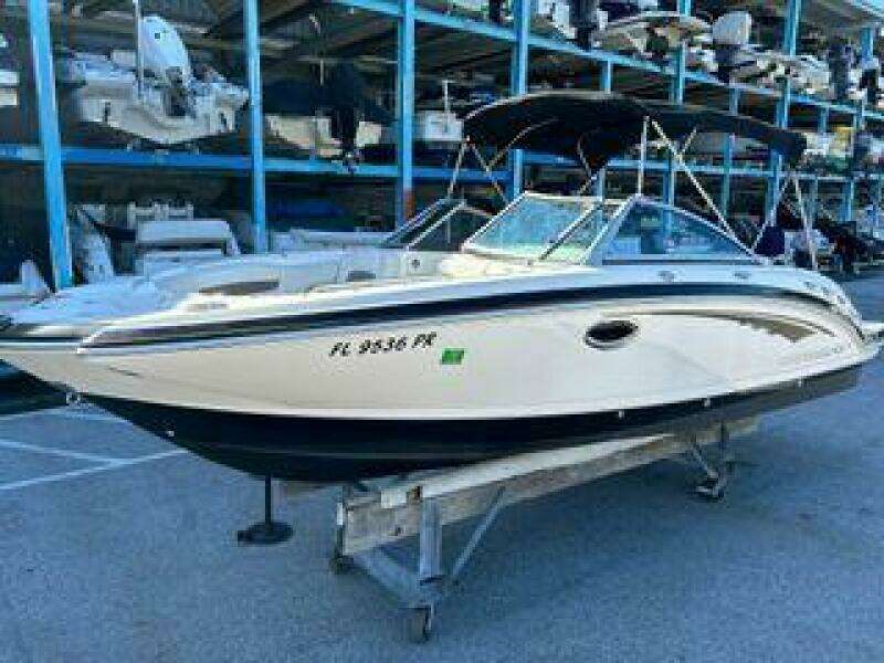 2014 Chaparral 244 Sunesta