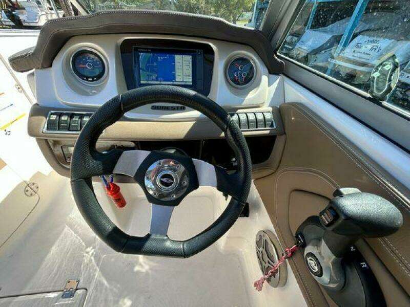 2014 Chaparral 244 Sunesta