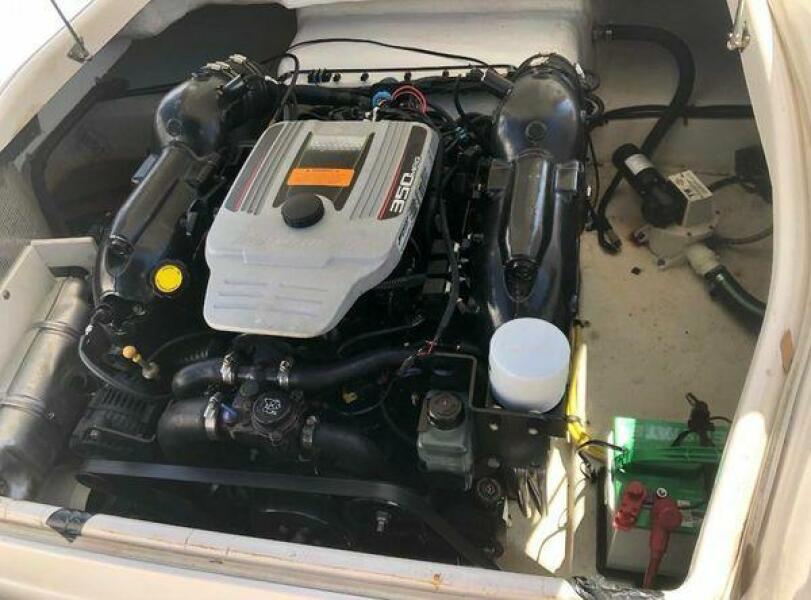 24' 2014 Chaparral 244 Sunesta