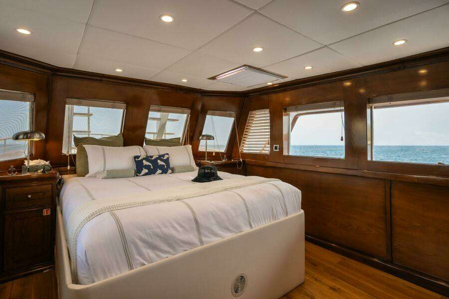 BLACK PEPPER 79ft Cantieri Di Lavagna Yacht For Sale
