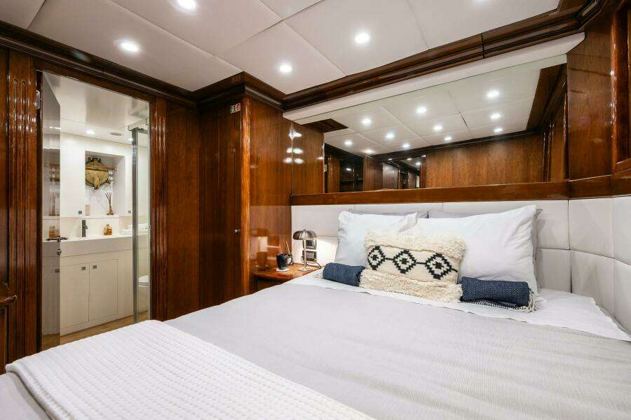 BLACK PEPPER 79ft Cantieri Di Lavagna Yacht For Sale