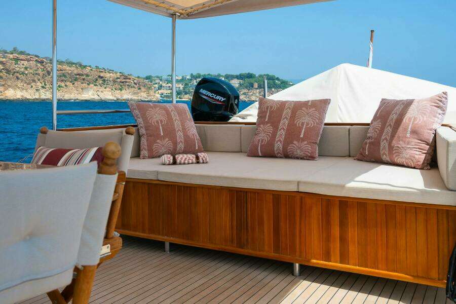 BLACK PEPPER 79ft Cantieri Di Lavagna Yacht For Sale