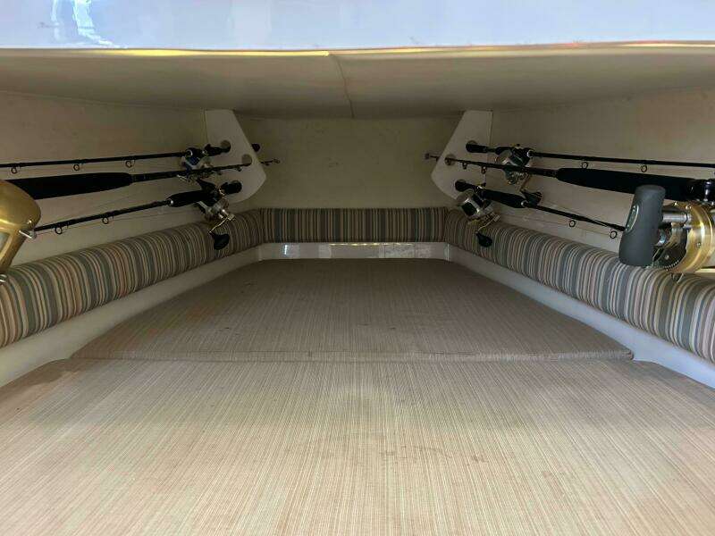 Rendezvous 33ft Regulator Yacht For Sale