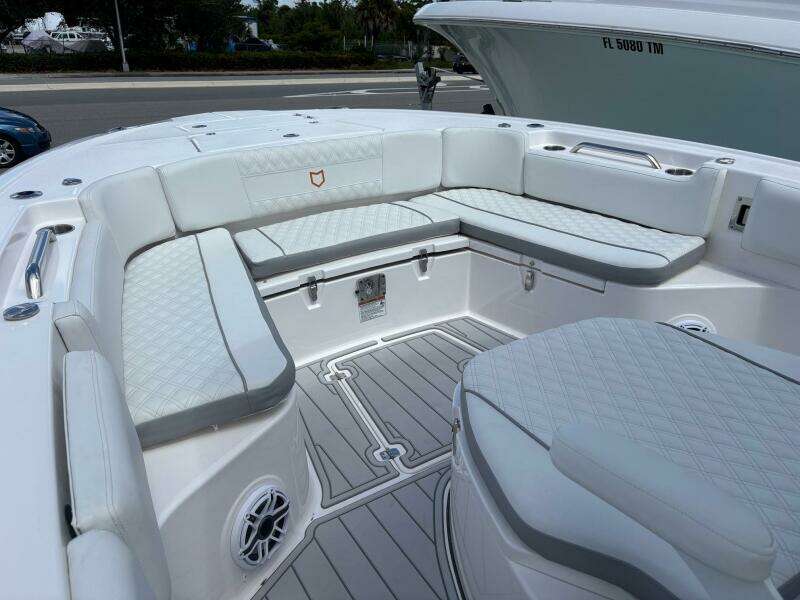 28ft Sea Fox Yacht For Sale