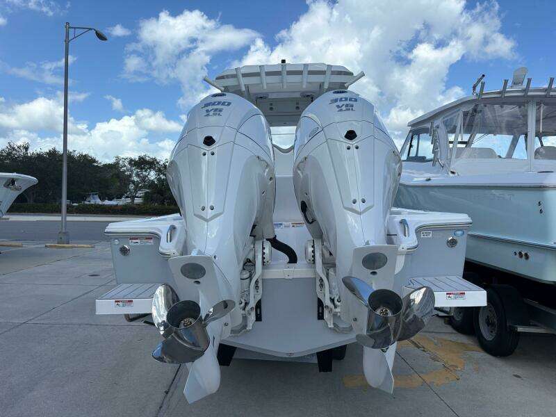 28ft Sea Fox Yacht For Sale