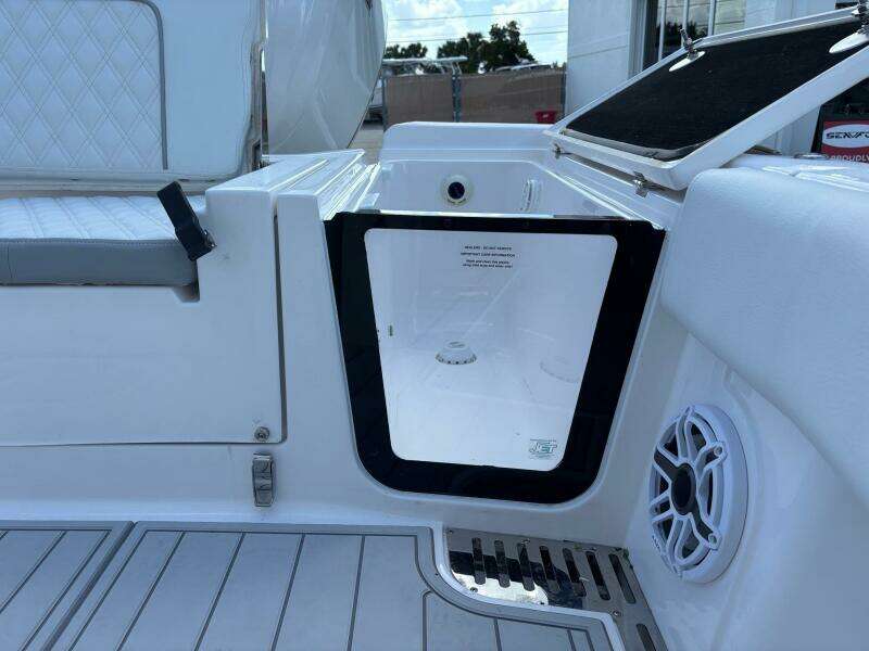 28ft Sea Fox Yacht For Sale