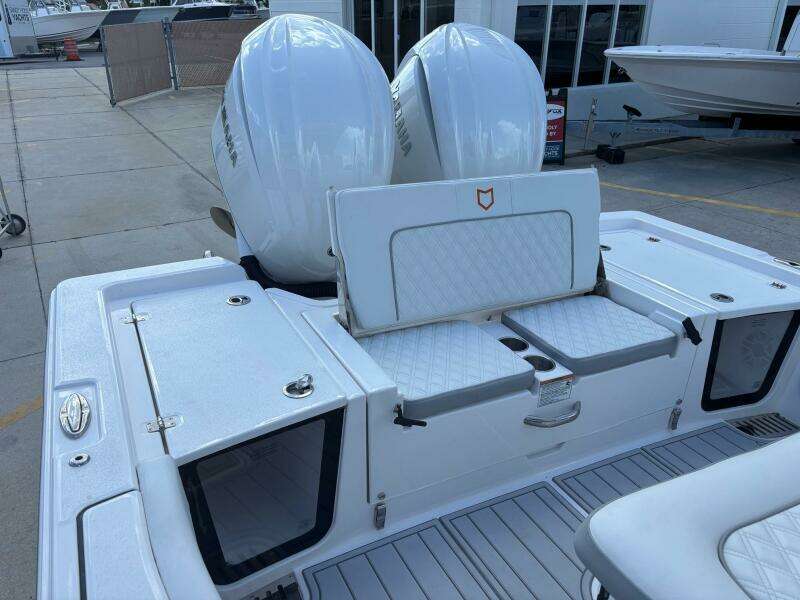 28ft Sea Fox Yacht For Sale