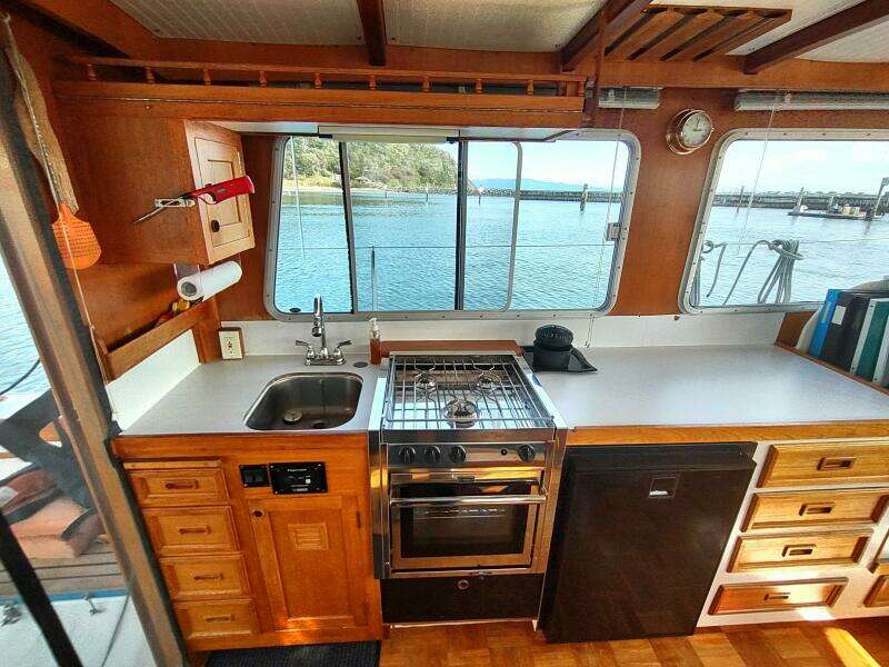 ECHO II 35ft Cheoy Lee Yacht For Sale