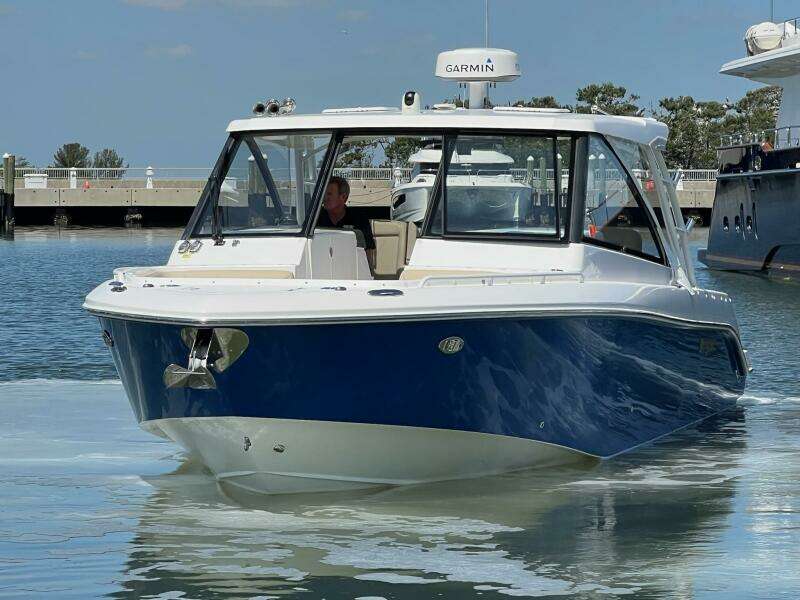 2019 Everglades 340 Dual Console 