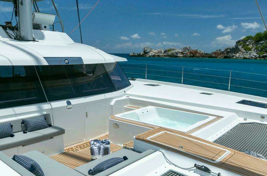 67ft Fountaine Pajot Yacht For Sale