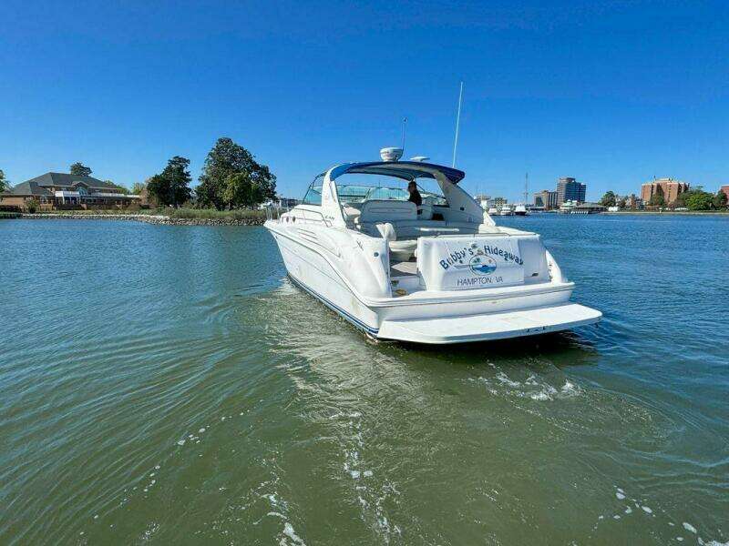 BUBBY S HIDEAWAY 45ft Sea Ray Yacht For Sale