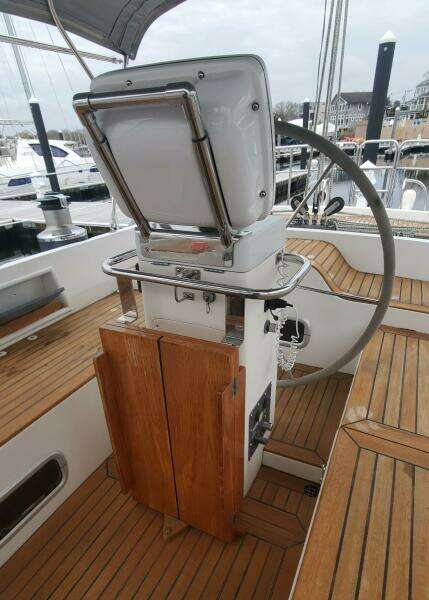 Helm Pic 3