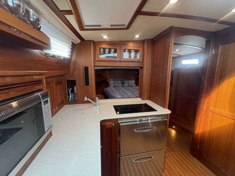 38ft Sabre Yacht For Sale