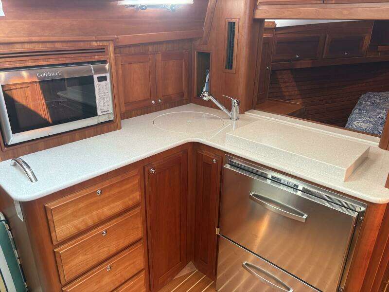 38ft Sabre Yacht For Sale
