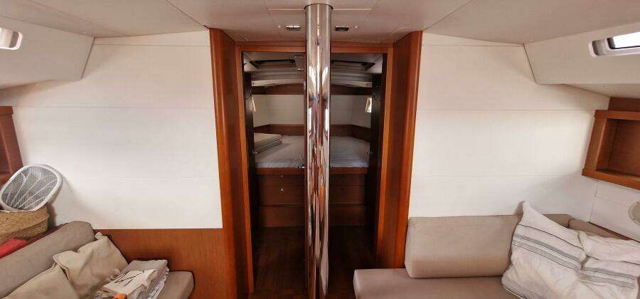 Resilience 48ft Beneteau Yacht For Sale