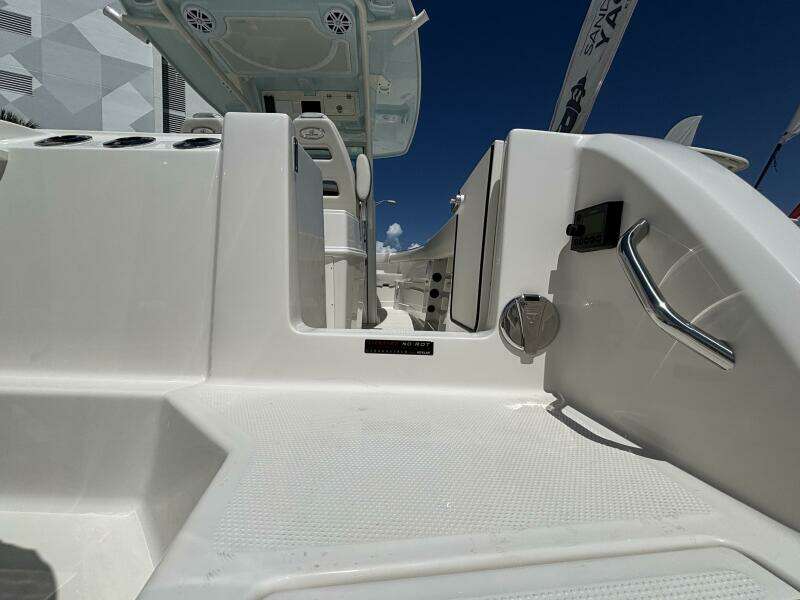 27ft Sailfish Yacht For Sale