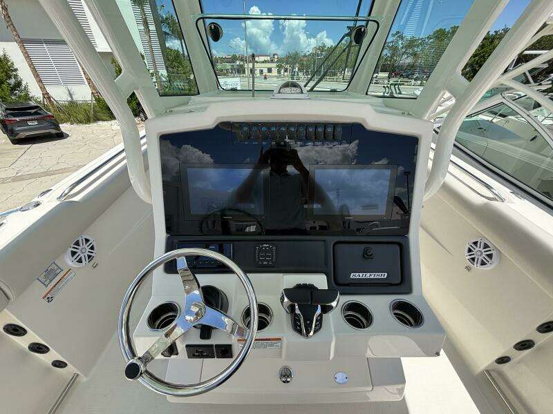 27ft Sailfish Yacht For Sale