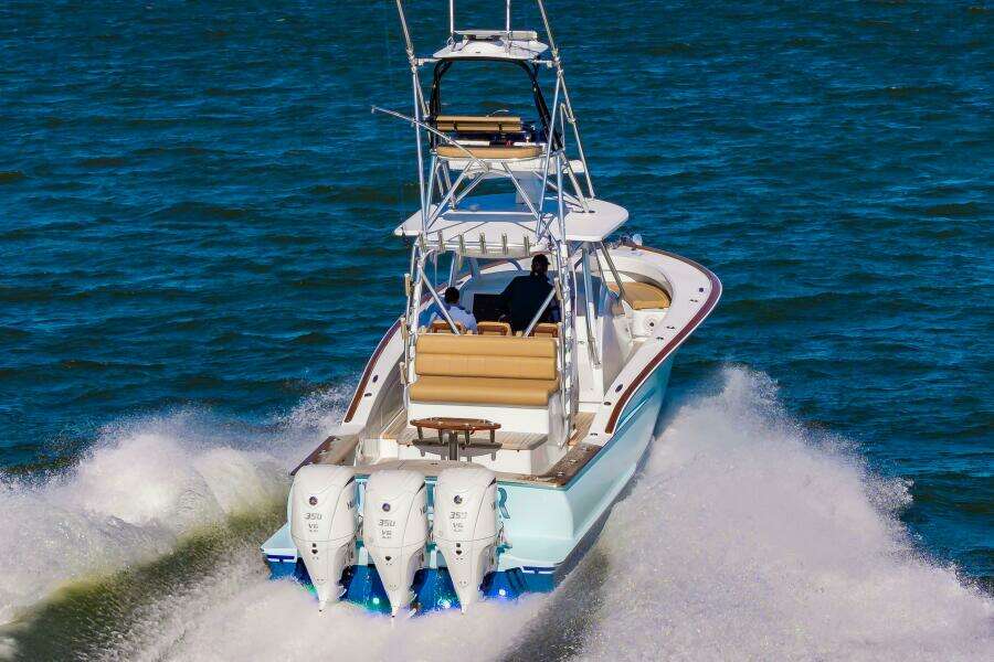 Justifier 38ft Caison Yacht For Sale