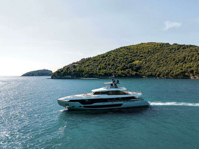 H 115ft Azimut Yacht For Sale