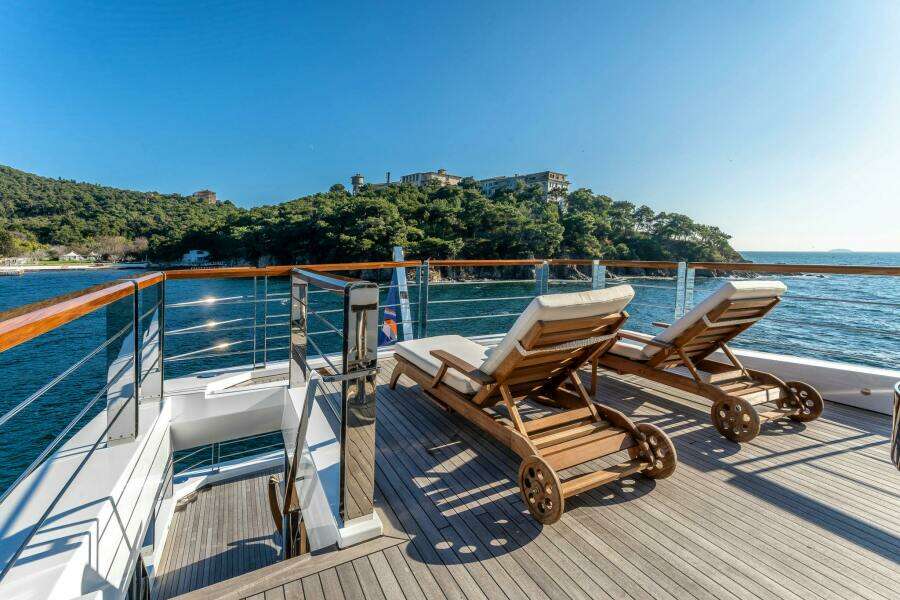MERELEY I 113ft AES Yacht Yacht For Sale