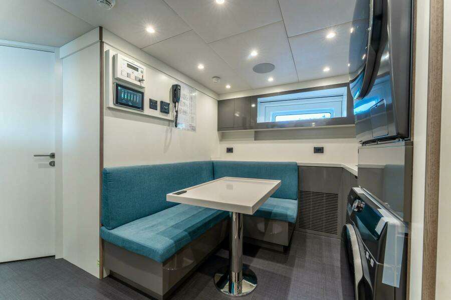 MERELEY I 113ft AES Yacht Yacht For Sale