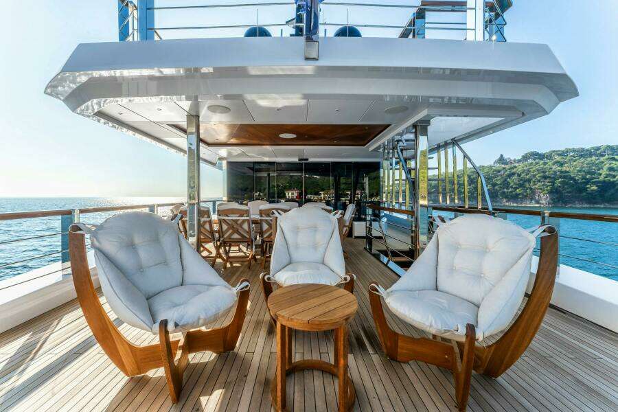 MERELEY I 113ft AES Yacht Yacht For Sale