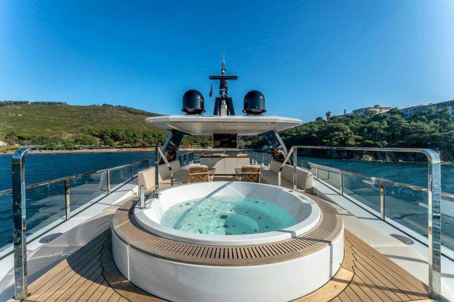 MERELEY I 113ft AES Yacht Yacht For Sale