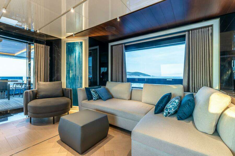 MERELEY I 113ft AES Yacht Yacht For Sale