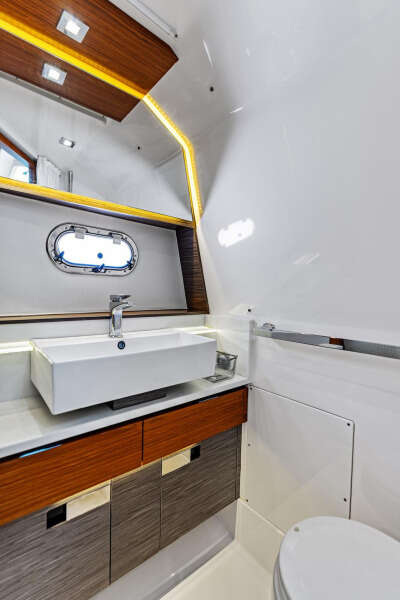 Lunasea 38ft Tiara Sport Yacht For Sale