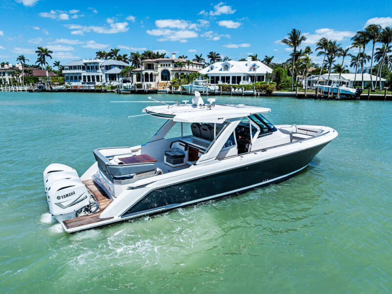 Lunasea 38ft Tiara Sport Yacht For Sale