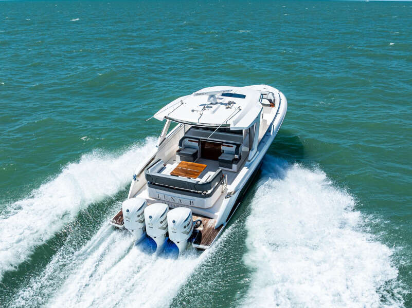 Lunasea 38ft Tiara Sport Yacht For Sale