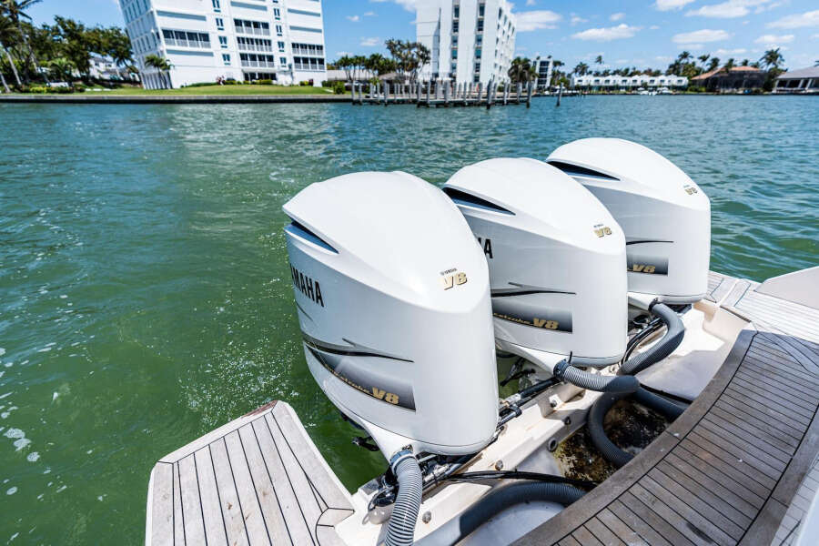 Lunasea 38ft Tiara Sport Yacht For Sale