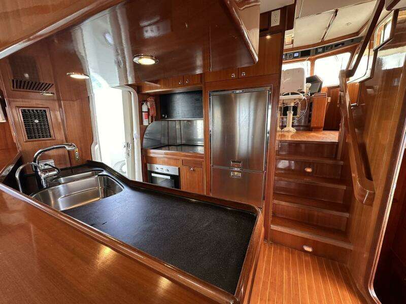 Beyond Capricorn 1 57ft Ta Shing Yacht For Sale
