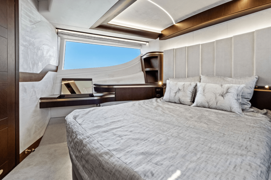 56ft Galeon Yacht For Sale