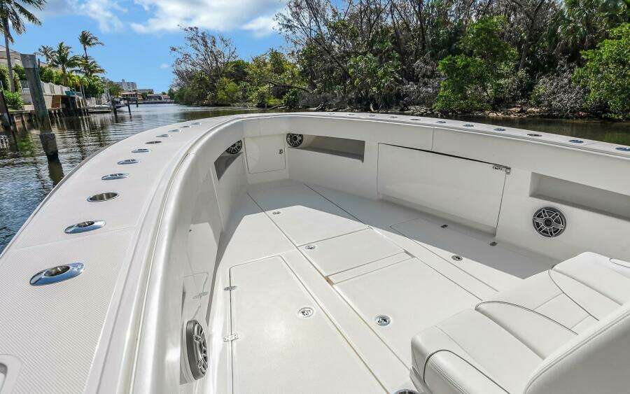 39ft SeaVee Yacht For Sale