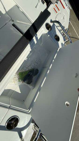Scrimshaw III 29ft Jeanneau Yacht For Sale